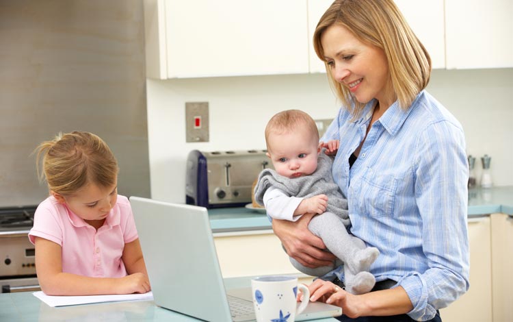 Как совмещать работу и семью?