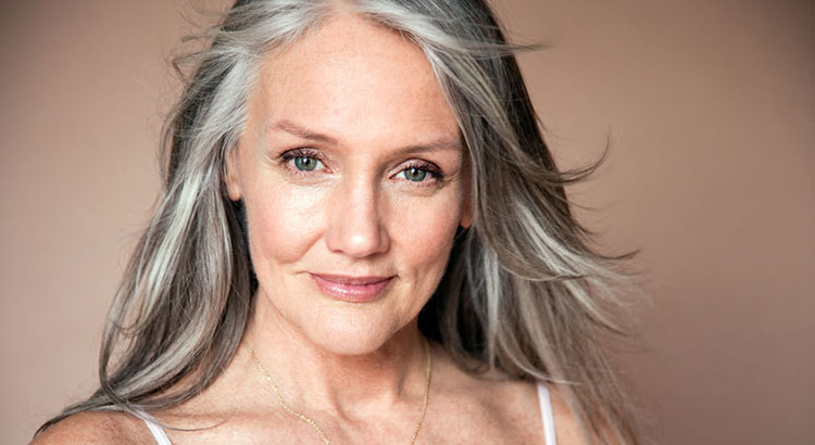 Как сохранить к старости свои волосы в хорошей форме