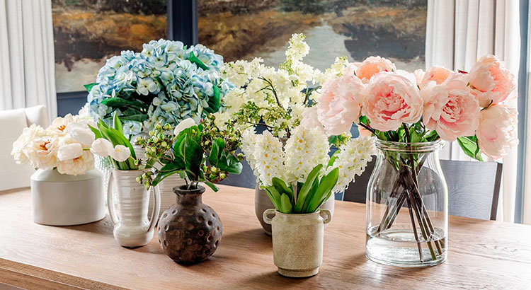 Приобретение искусственных цветов